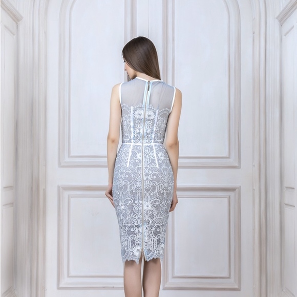 Bronx & Banco Lace Sleeveless Shift Midi Dress 10 - Picture 2 of 8